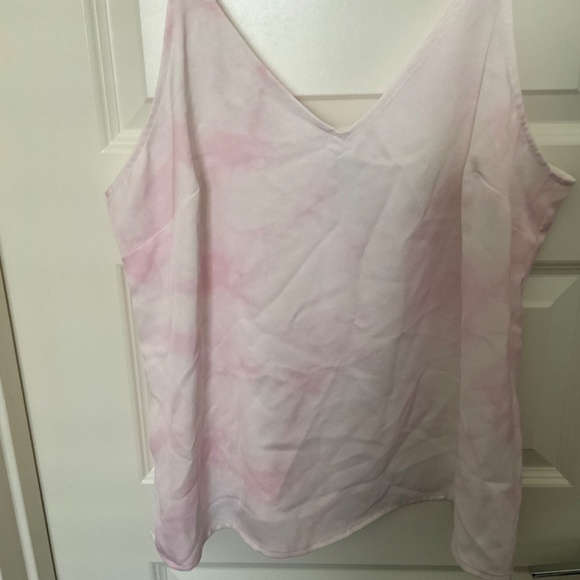 A New Day V-Neck Camisole - Pink and White - Size Large - Picture 2 of 9
